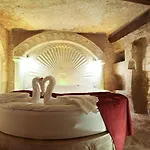 Oda ve Kahvaltı Heaven Cave House - Razziya Evi