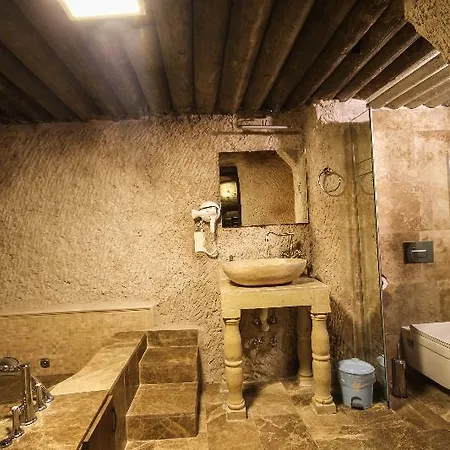 Heaven Cave House - Razziya Evi