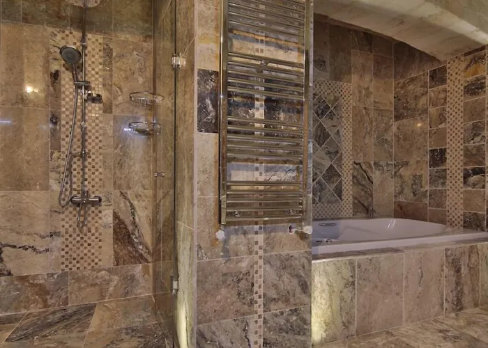 Heaven Cave House - Razziya Evi 3*